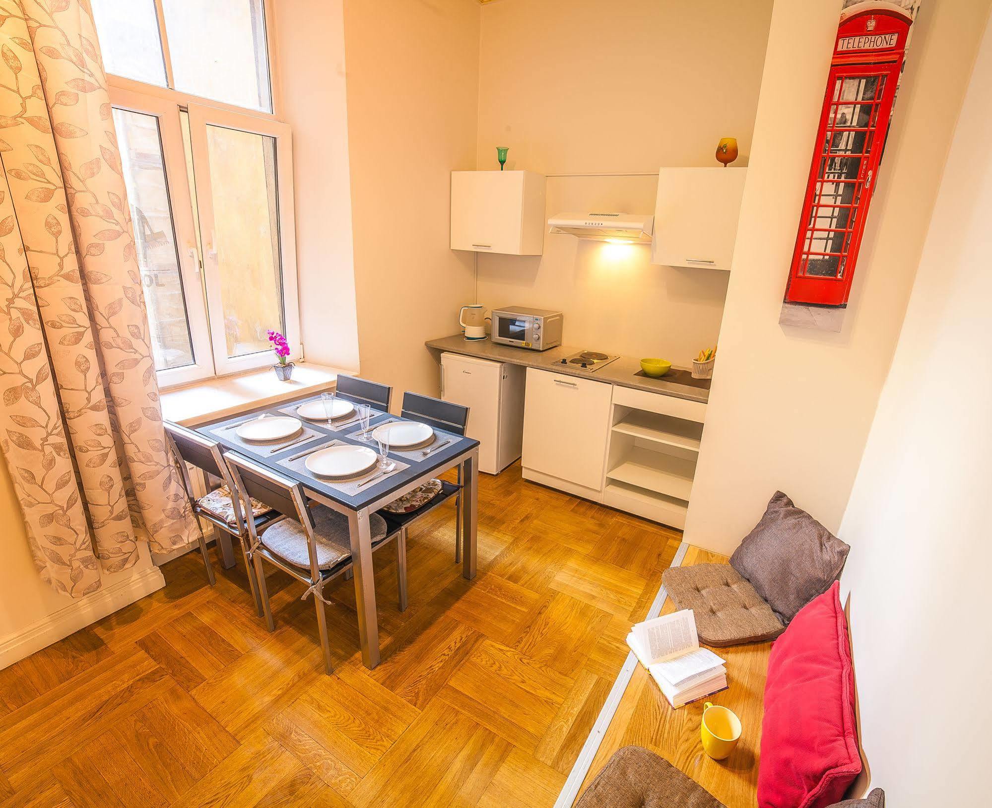 Mosaic Center Apartments รีกา ภายนอก รูปภาพ