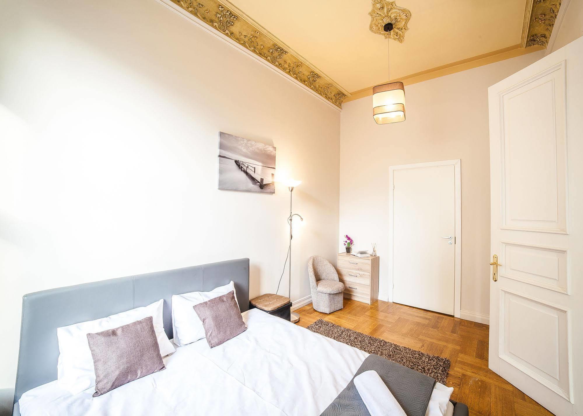 Mosaic Center Apartments รีกา ภายนอก รูปภาพ