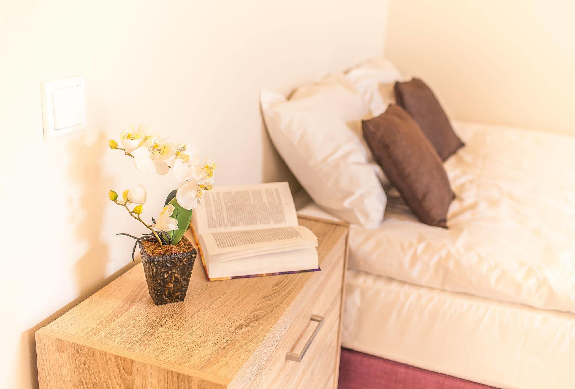 Mosaic Center Apartments รีกา ภายนอก รูปภาพ